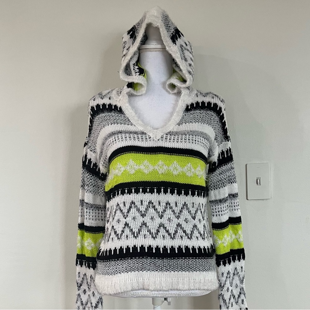 Arizona Jean Fair Isle Hooded Knit Sweater Boho Fuzzy Cozy Festival Pullover